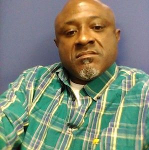 Meet your Posher, Marlon